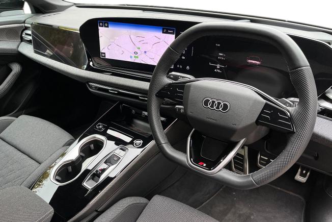 Audi A6 Saloon Photo 7