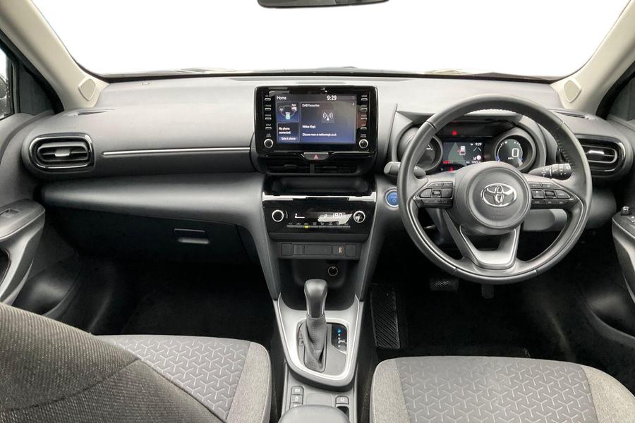 Toyota YARIS CROSS Photo autoimg-06539dd01029e1d72b805b903dbe818d7fe1bf2d.jpg