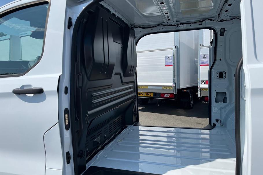 Used Ford E-TRANSIT CUSTOM MJ25SXR 33