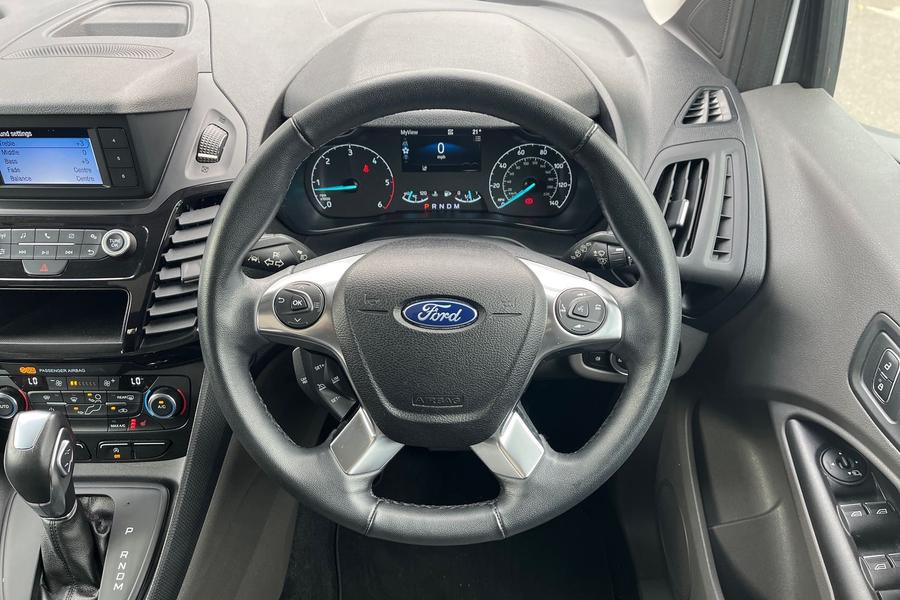 Ford Tourneo Connect Photo autoimg-0659179b577663bb67200526eb394e40f961174e.jpg