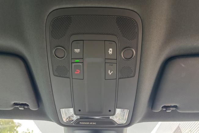 Audi Q2 Photo 24