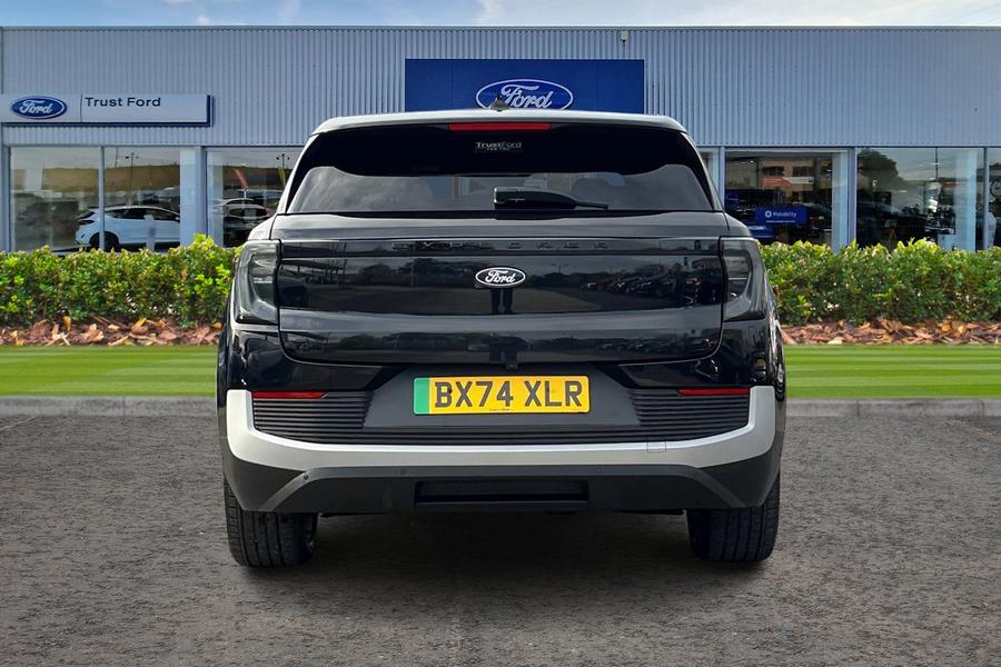 Ford Explorer Photo autoimg-06605e29802ebd4445e95639927b6efbfd1a6ef5.jpg
