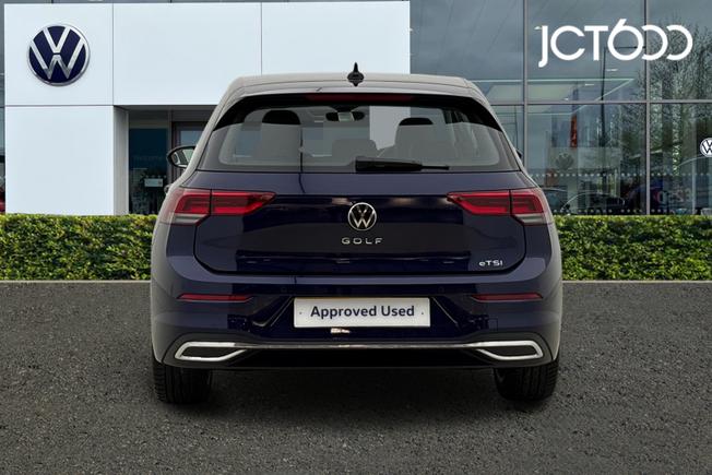 VOLKSWAGEN Golf Photo 7