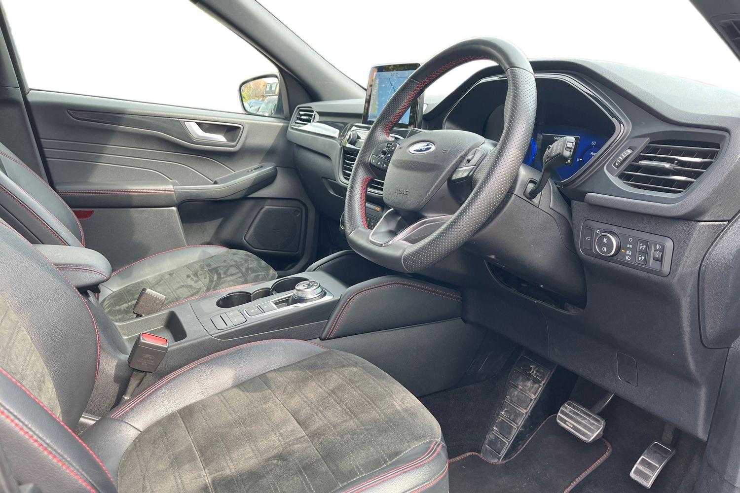 Ford KUGA Photo 8