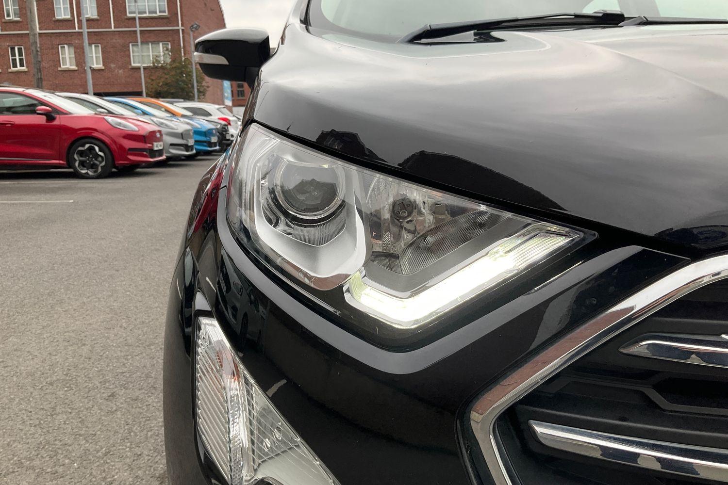 Ford ECOSPORT Photo 32