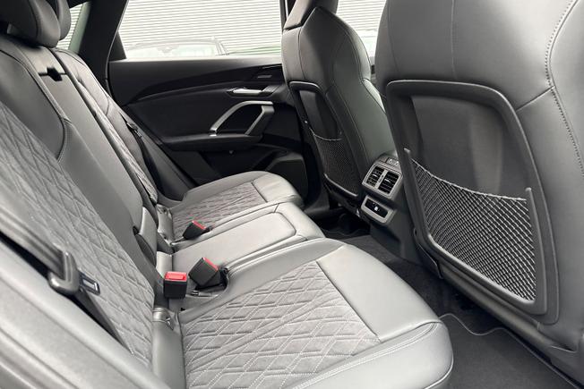 AUDI  Q5 Sportback Photo 41