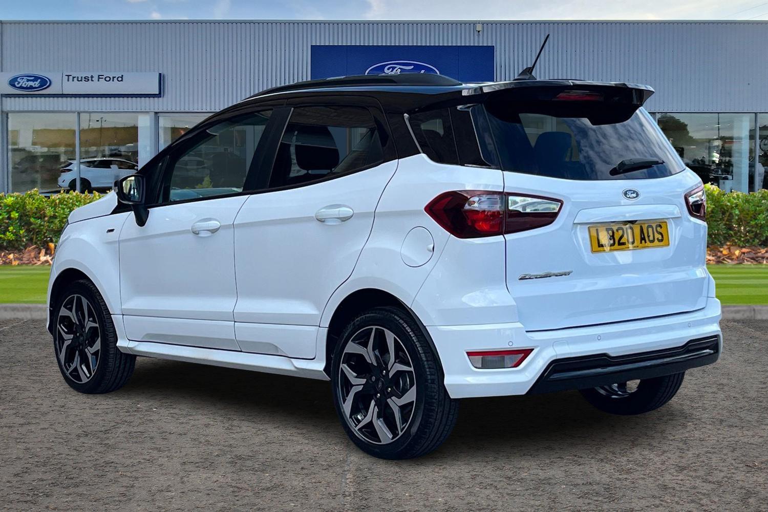 Ford ECOSPORT Photo 1