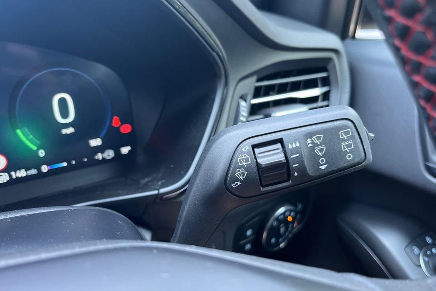 Ford Focus Photo autoimg-0676a805a13d8f2c37cc57a4547f54c52637e716.jpg