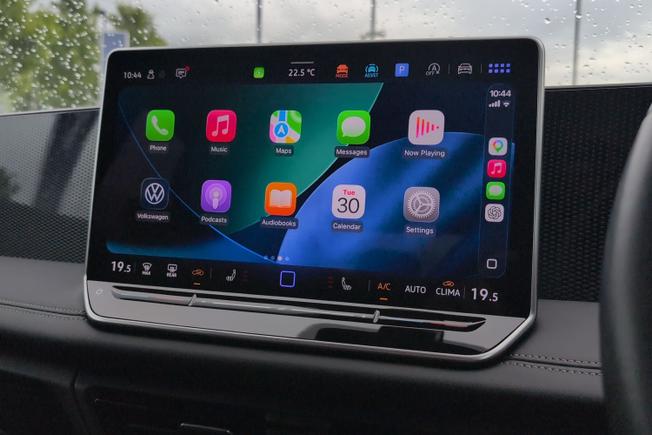VOLKSWAGEN Tiguan Photo 33