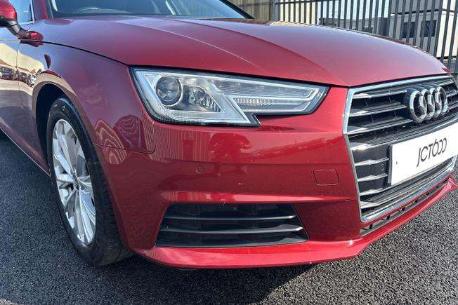 AUDI A4 Avant Photo 29