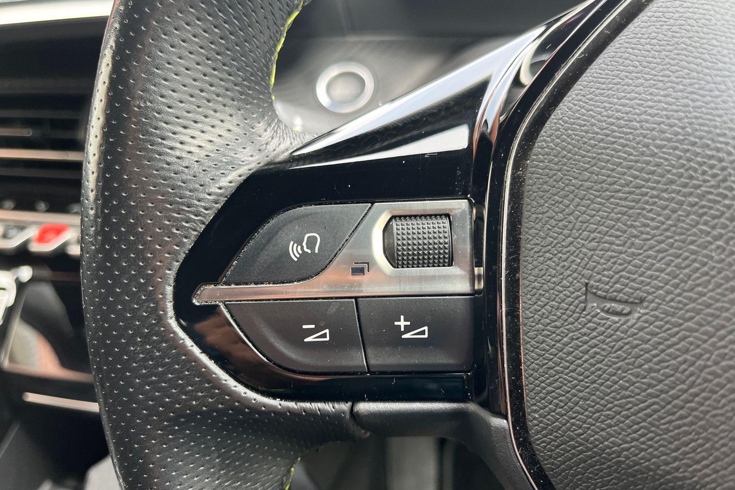 Peugeot 2008 Photo 34