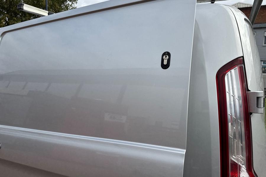 Ford Transit Custom Photo autoimg-0683e580ec5100944d55c4e992fa3df47ff354d3.jpg