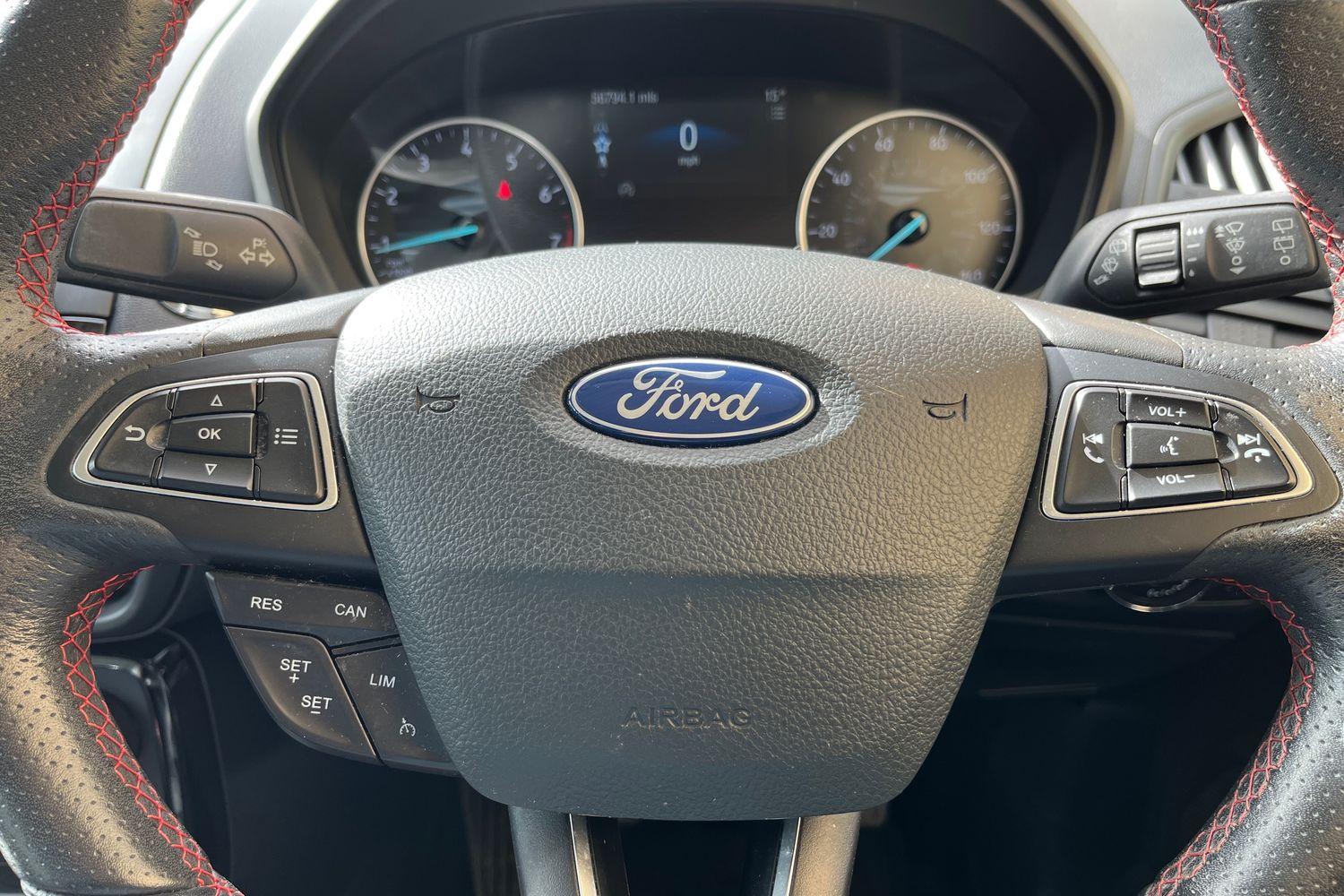Ford ECOSPORT Photo 11
