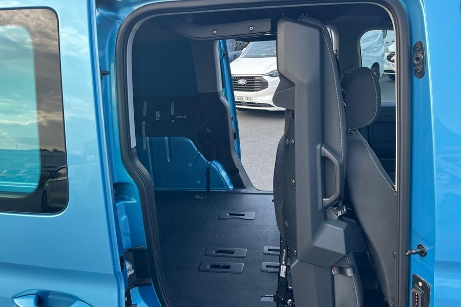 Ford TRANSIT CONNECT Photo autoimg-06873ebc36ba545f44d6f4b896719529c6069b77.jpg