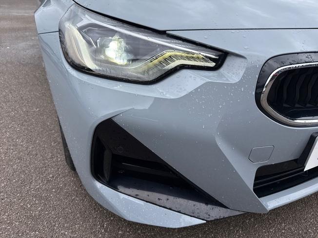 BMW 2 Series Photo 28