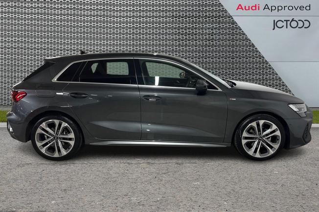 AUDI A3 Photo 4