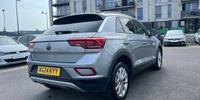 Volkswagen T-roc Photo 32