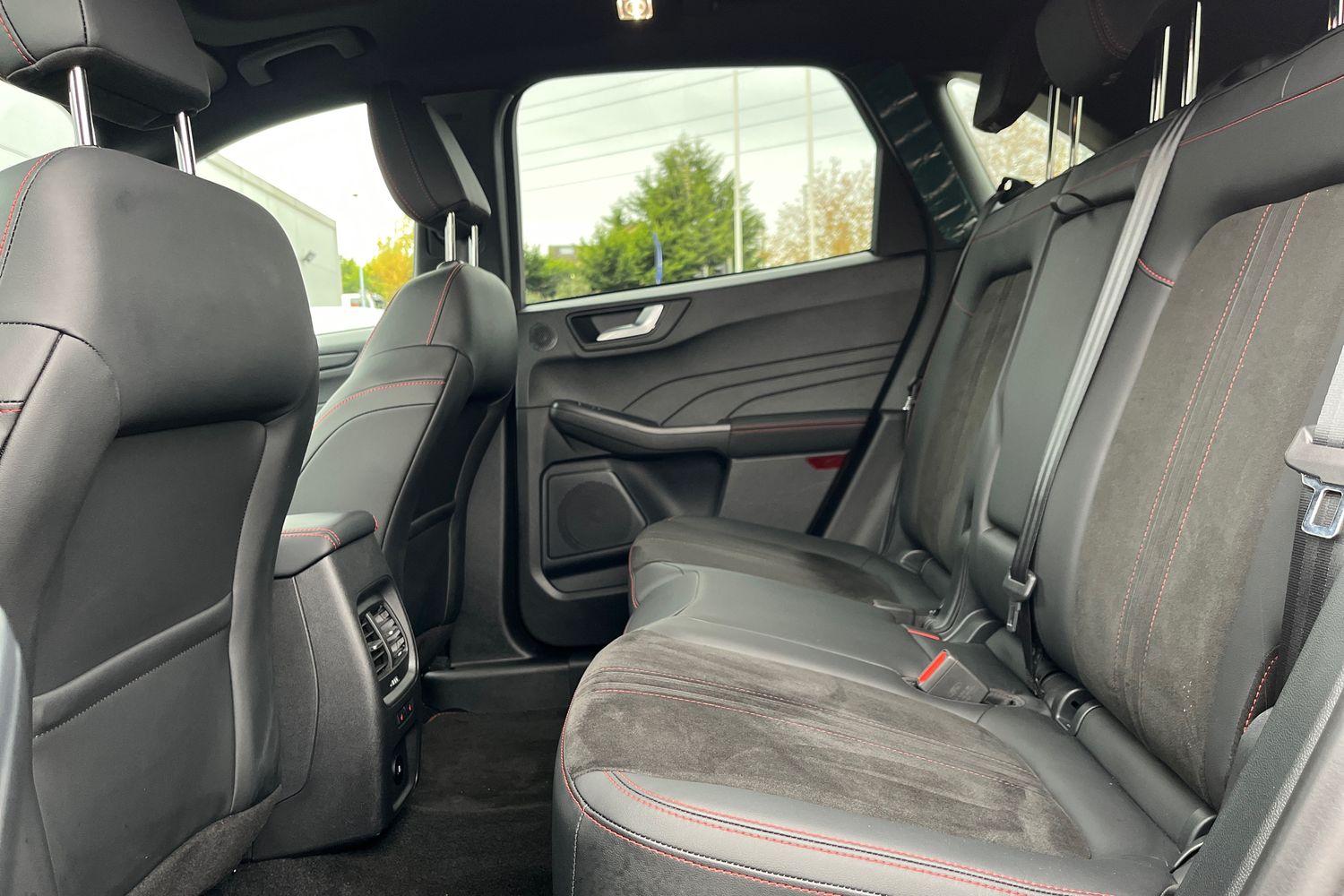 Ford KUGA Photo 19