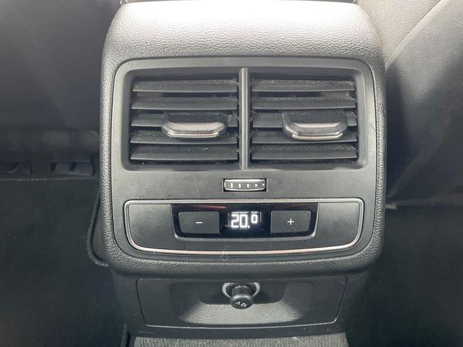 AUDI A4 Photo 24