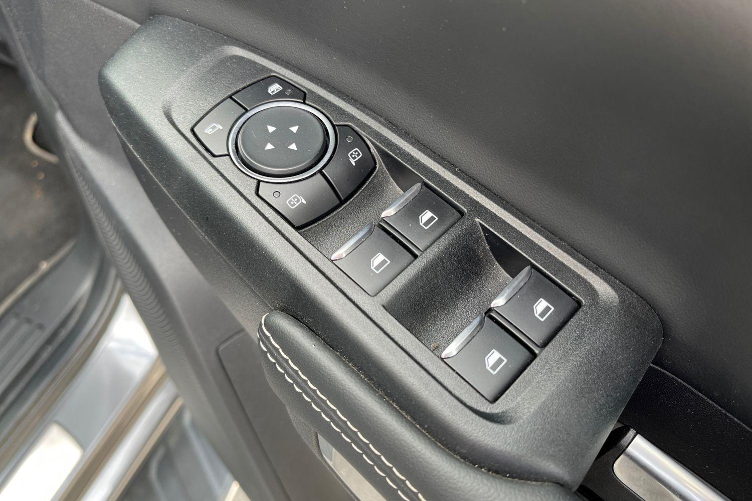 Ford RANGER Photo 36