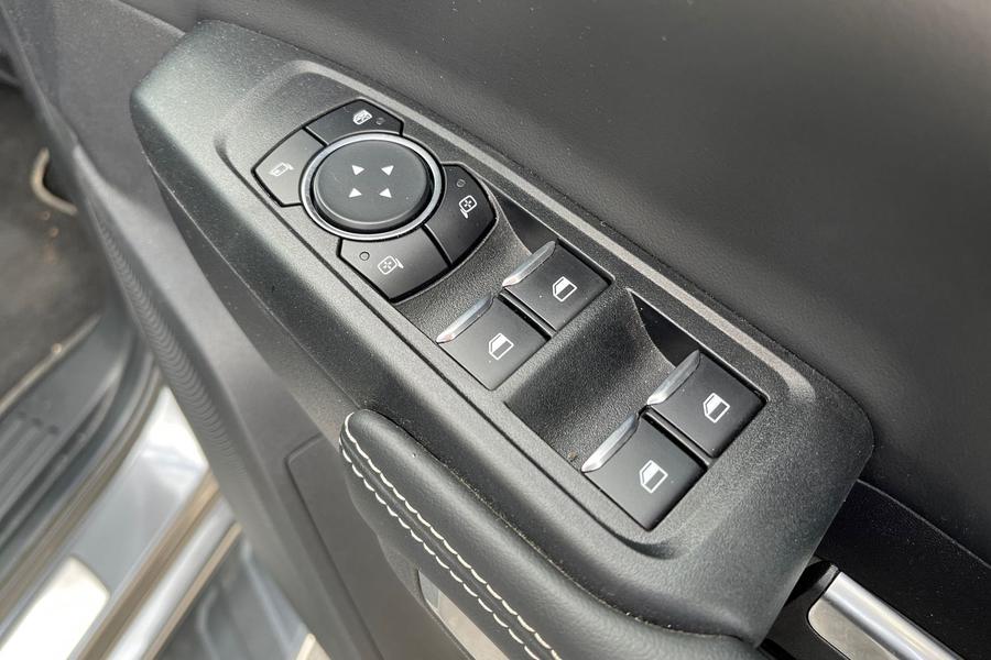 Ford RANGER Photo autoimg-06931b2e181743d759baa7334741abfb18054005.jpg