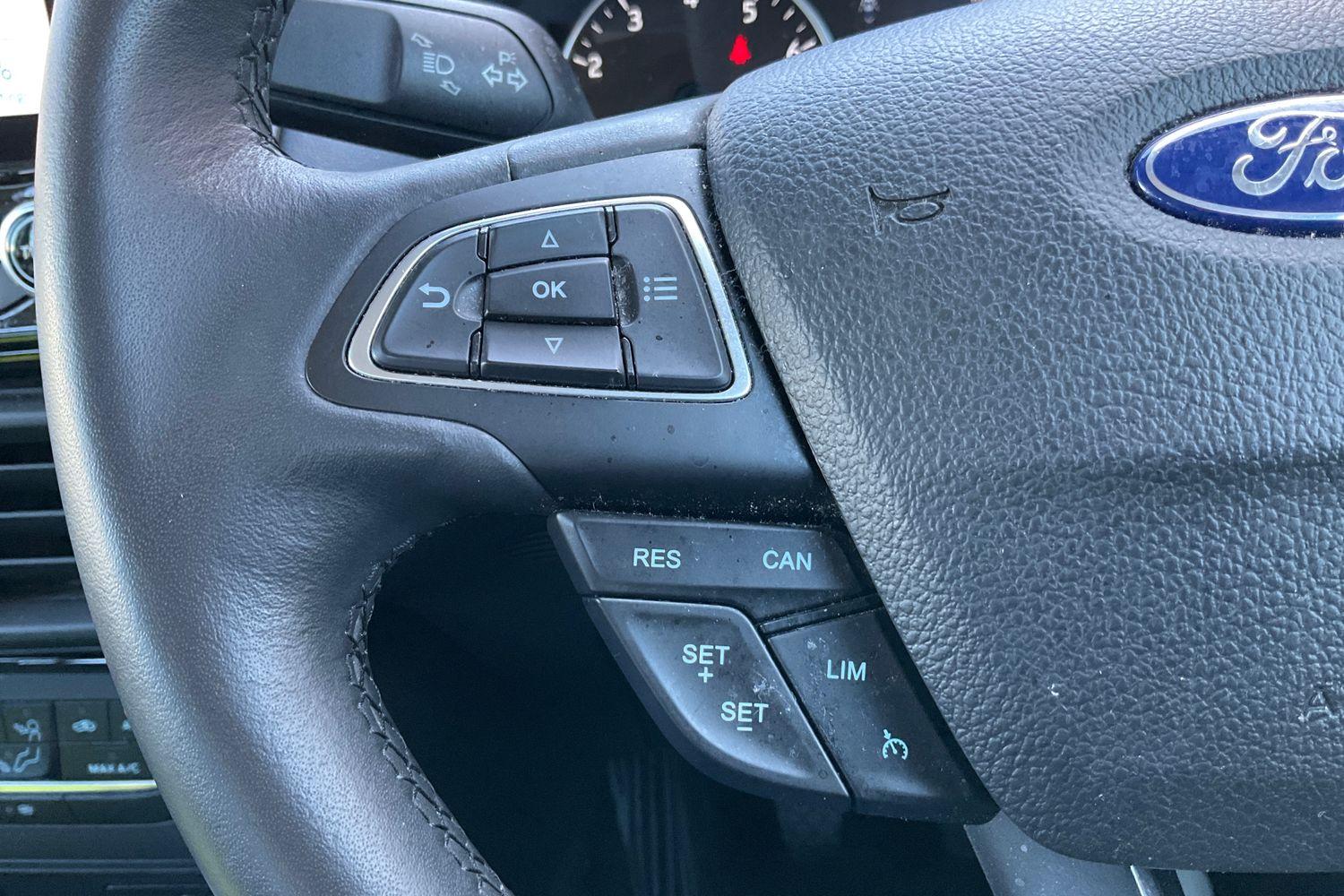 Ford ECOSPORT Photo 29
