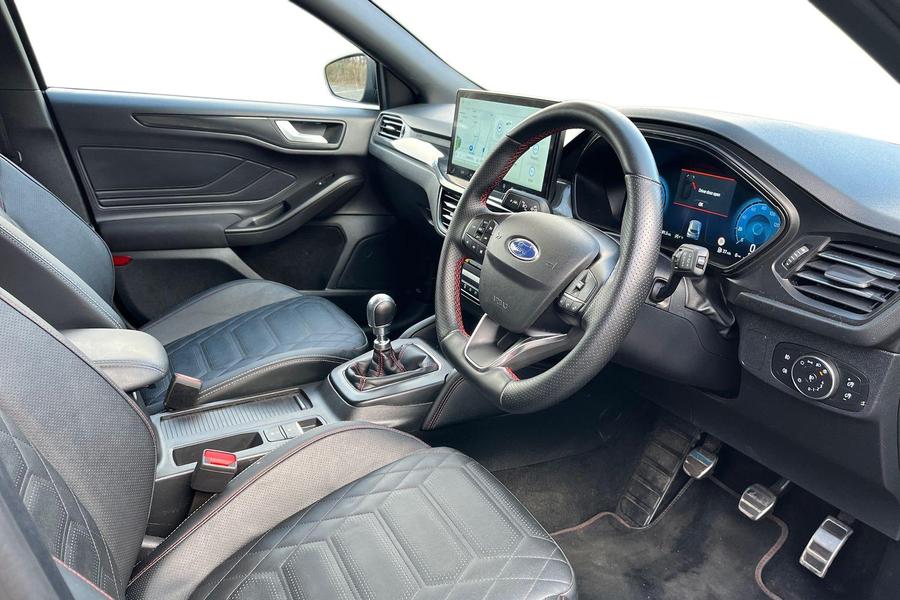 Ford FOCUS Photo autoimg-06991def0dd2abb45ef93f8ae98117b5c3bcc53d.jpg