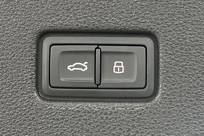 AUDI Sq8 Photo 31