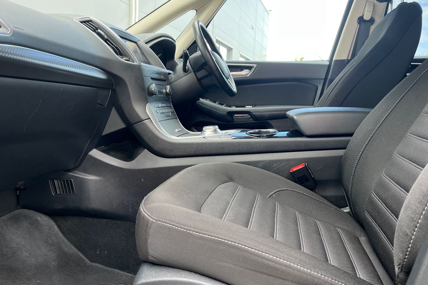 Ford GALAXY Photo 18