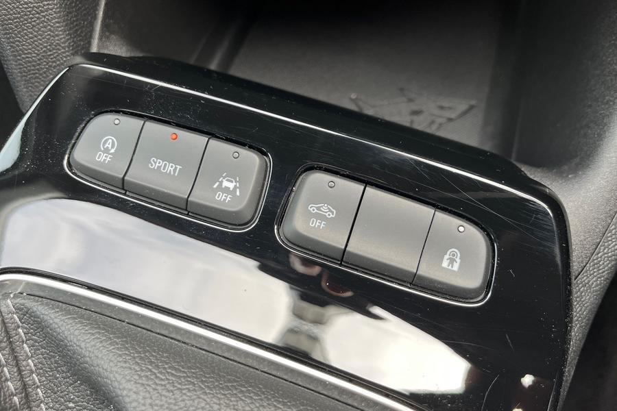 Vauxhall Mokka Photo autoimg-06a1811162ae2d583456b70ca0a76b6fff5e4031.jpg