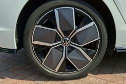 VOLKSWAGEN Golf Photo 5