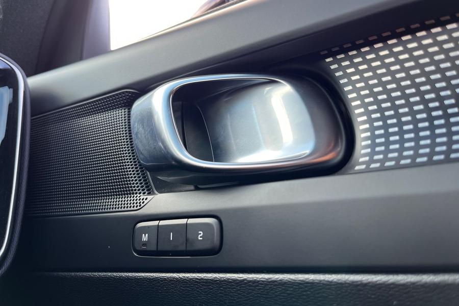 Volvo XC40 Photo autoimg-06a84cd8ad6d75c81bdb7fa4c84213157cfd2ac5.jpg