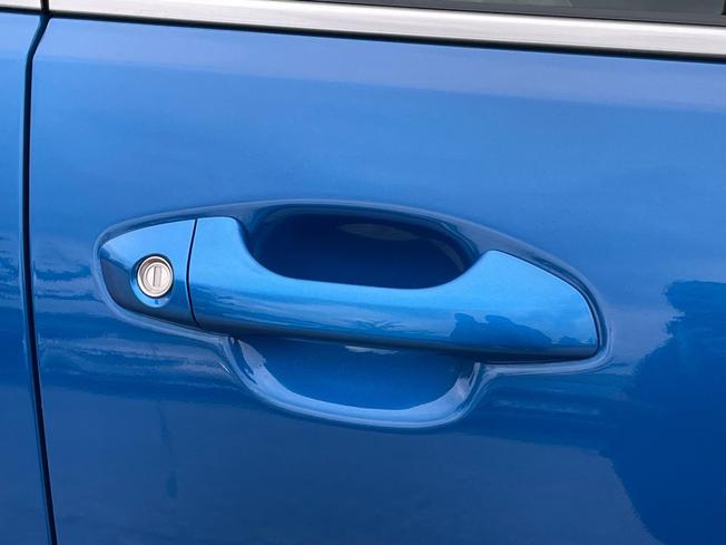 KIA Stonic Photo 21