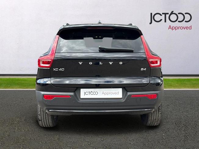 VOLVO Xc40 Photo 7