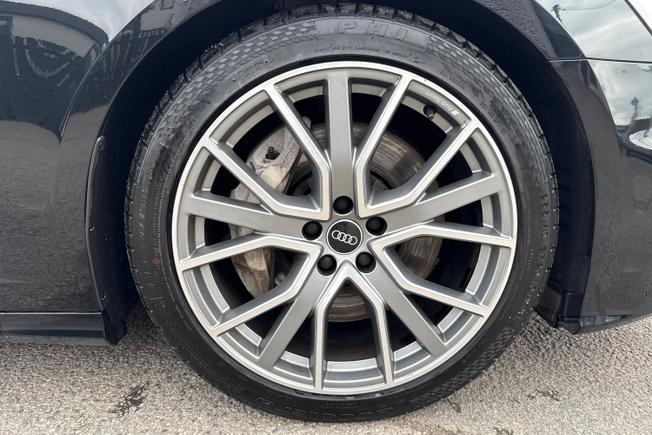 AUDI A6 Saloon Photo 5
