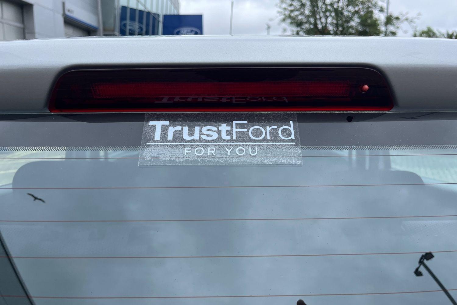 Ford EcoSport Photo 30