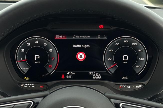 Audi Q2 Photo 15