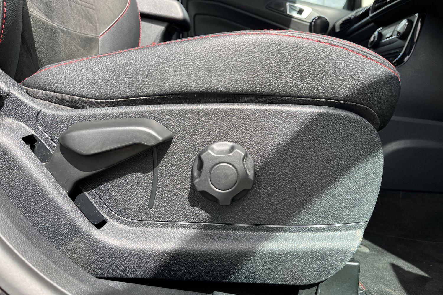 Ford ECOSPORT Photo 37