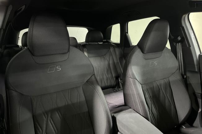 AUDI Q3 Photo 25