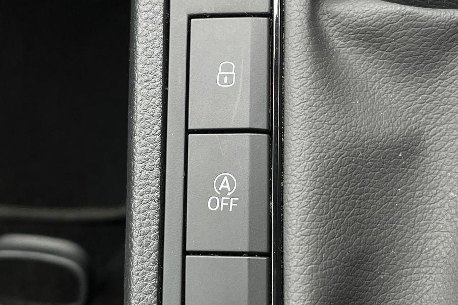 SEAT Ibiza Photo autoimg-06c7a29f6bf9af95a9f31594dd967d4e71b2a310.jpg