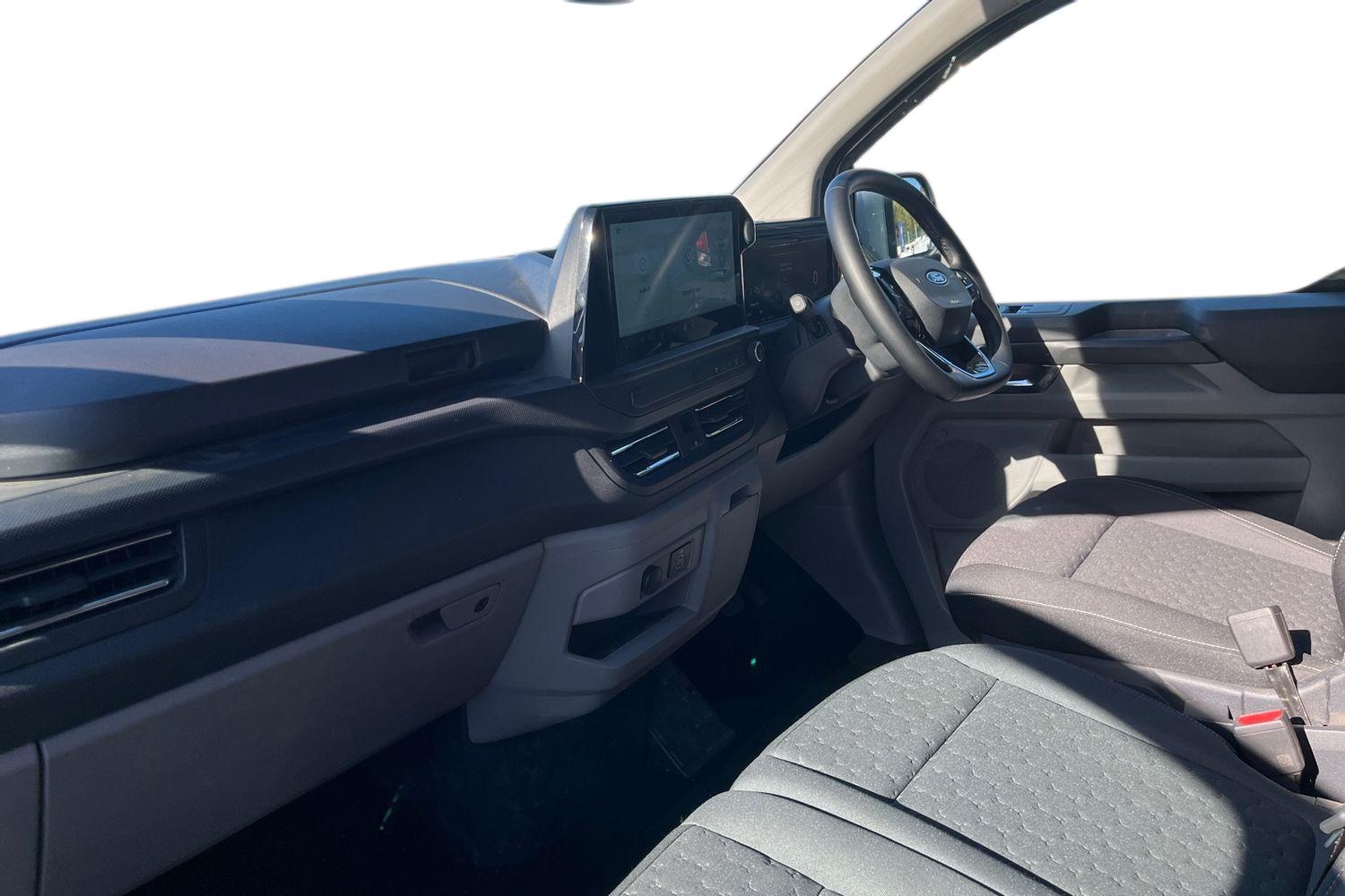 Ford TRANSIT CUSTOM Photo 3