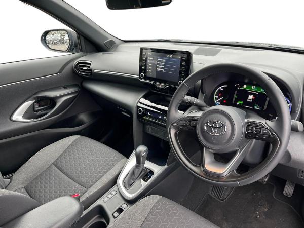 Toyota Yaris Cross Photo autoimg-06cbd76249be6b6fd8af7405ab01f901a25b61b2.jpg