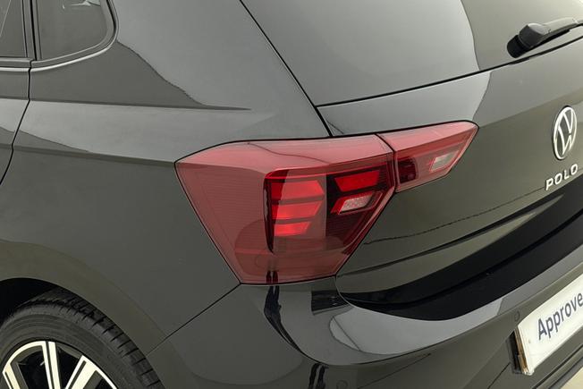 VOLKSWAGEN Polo Photo 18