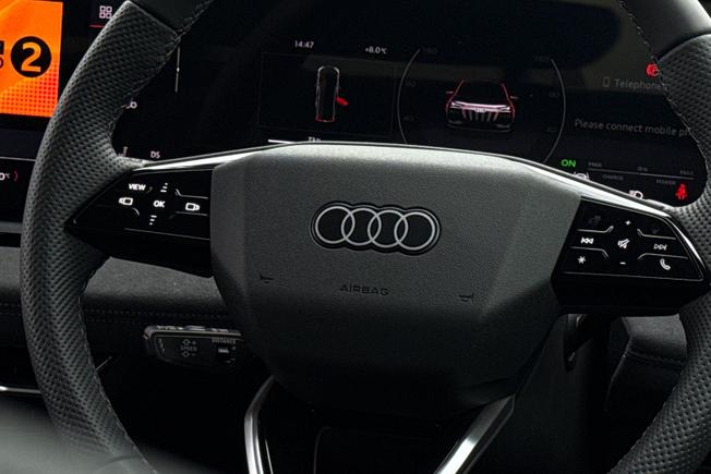 AUDI Q6 E-Tron Photo 43