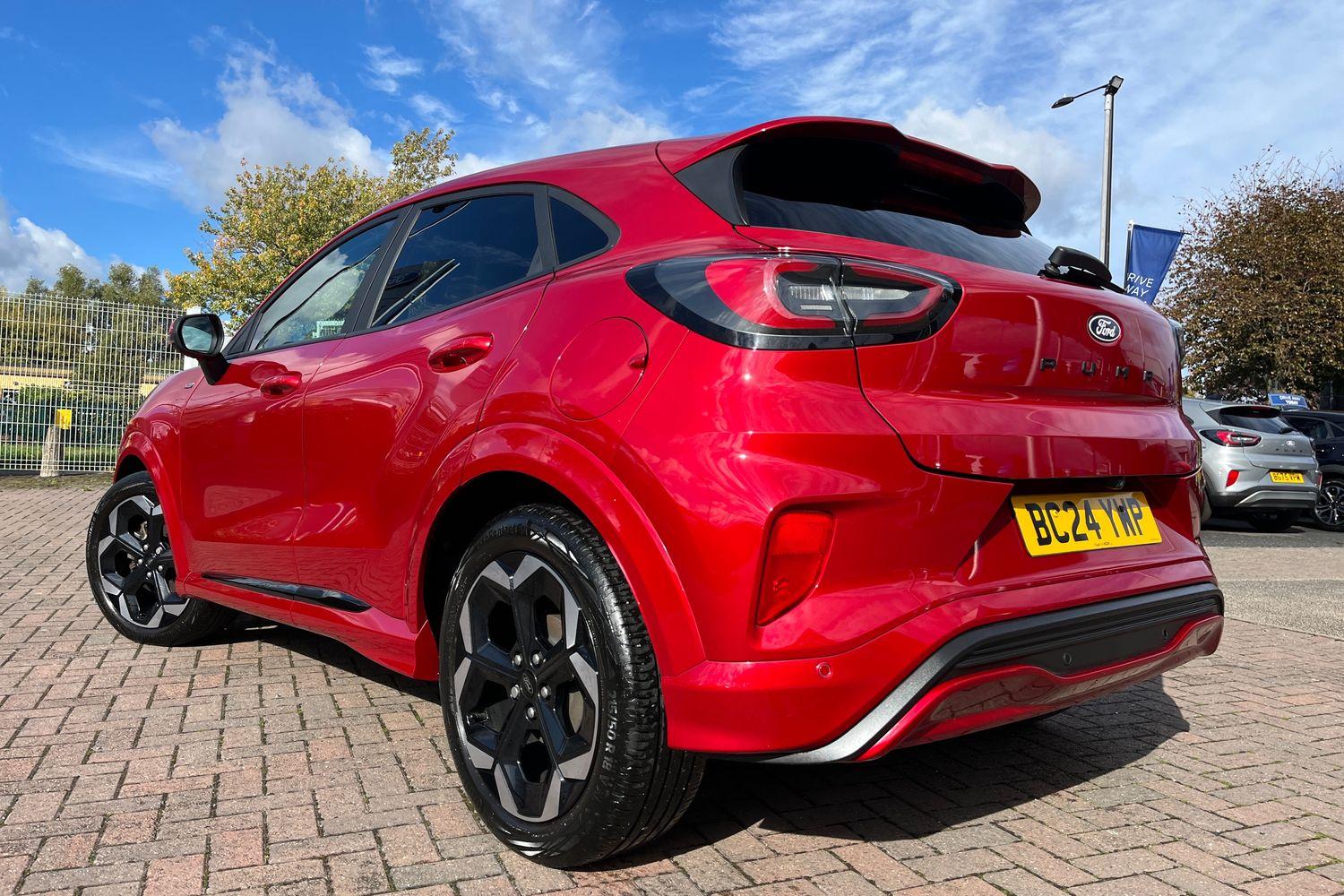 Ford PUMA Photo 37