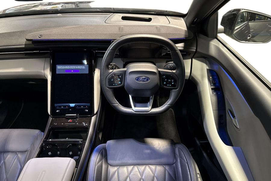 Ford Explorer Photo autoimg-06de70875c4b2f9a839df141da88ab3999674d23.jpg