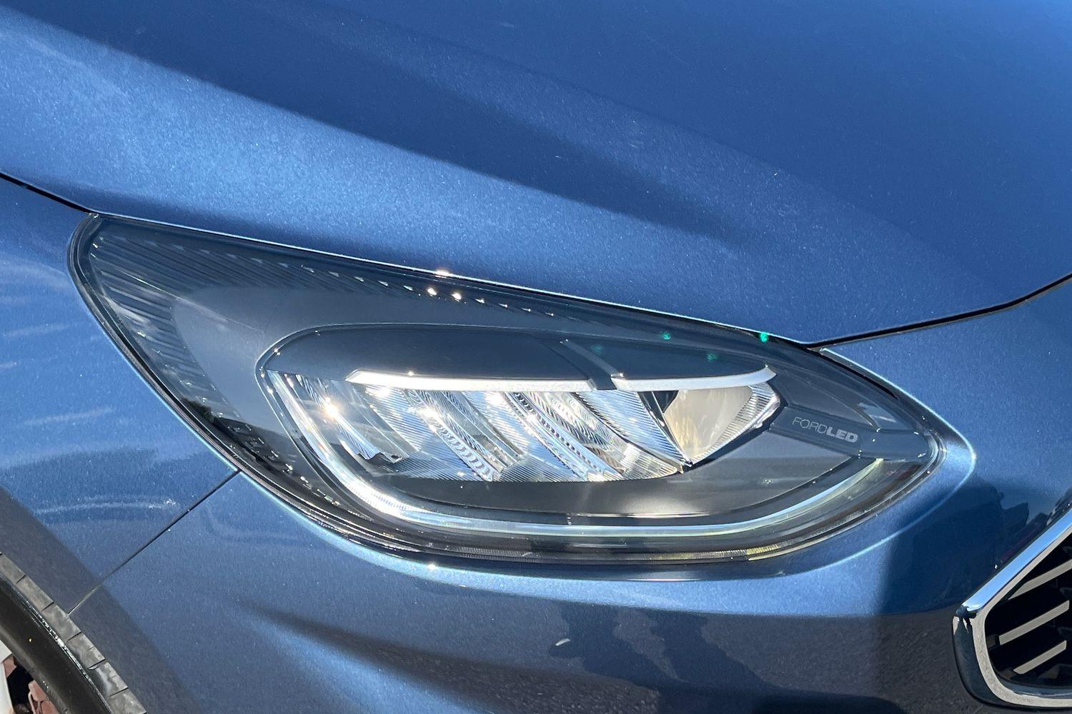 Ford FIESTA Photo 27