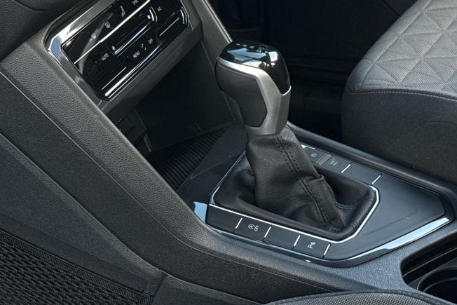 VOLKSWAGEN Tiguan Photo 45