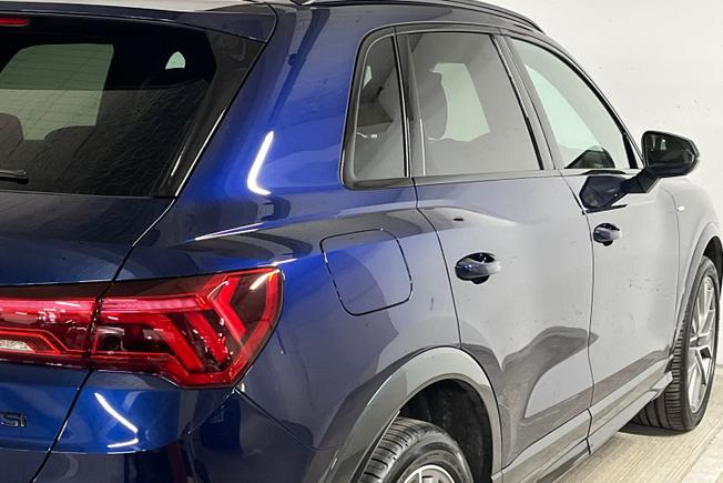 AUDI Q3 Photo 28