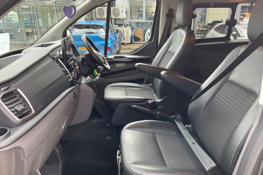 Used FORD TRANSIT CUSTOM YC72HBX 39